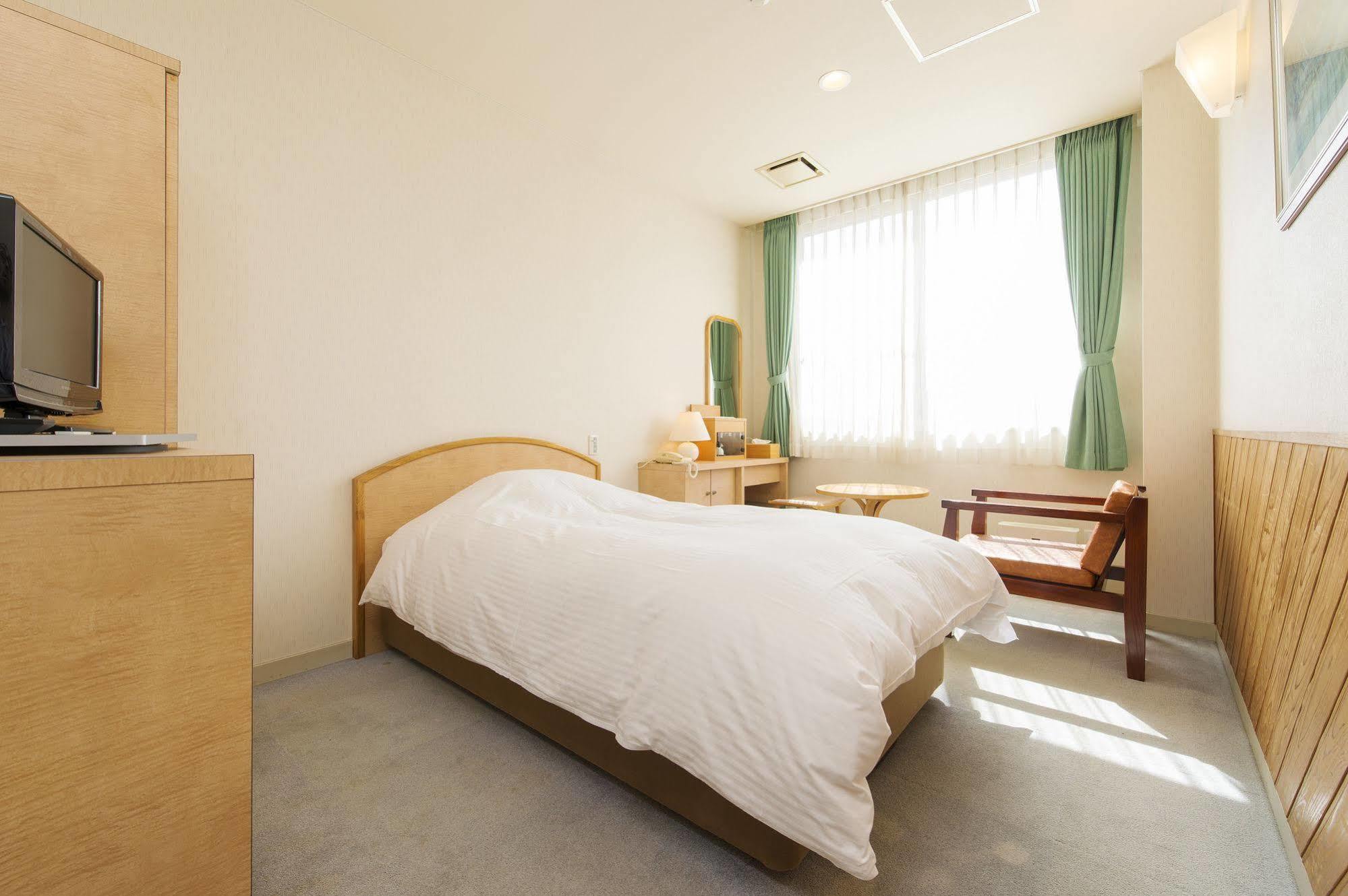 Hotel Такатихо Экстерьер фото